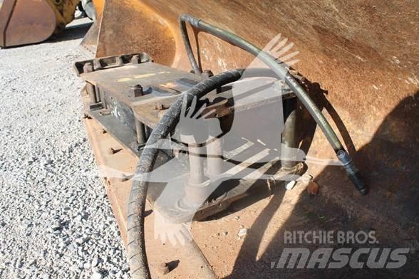 CASE 590SM Kotrórakodók