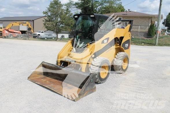 CAT 272C Kompaktrakodók