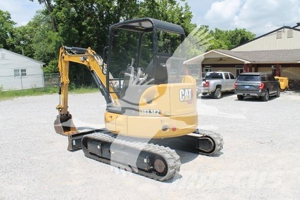CAT 303.5E2 CR Mini kotrók < 7t