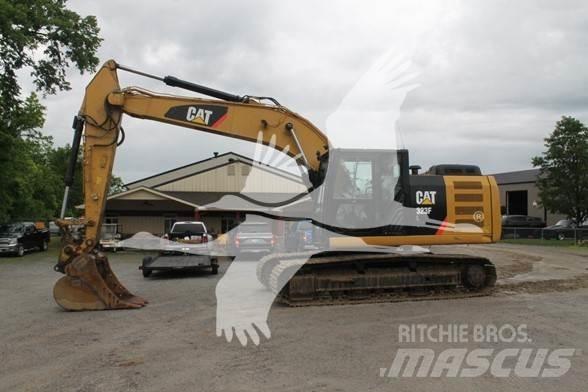 CAT 323FL Lánctalpas kotrók