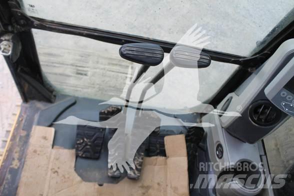 CAT 323FL Lánctalpas kotrók