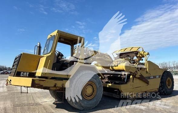 CAT 615C II Földnyesők (szkréperek)