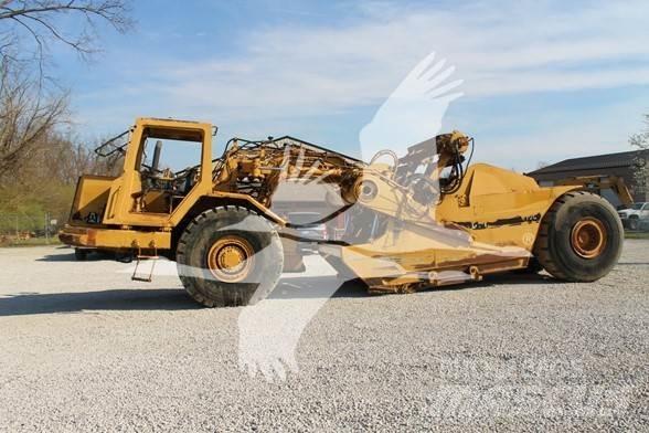 CAT 615C II Földnyesők (szkréperek)