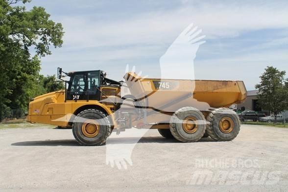 CAT 745 Csuklósdömperek