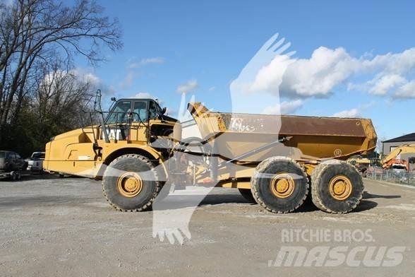 CAT 745C Csuklósdömperek