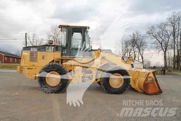 CAT 928G Gumikerekes homlokrakodók