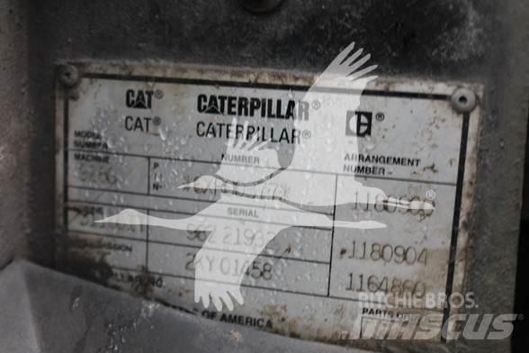 CAT 928G Gumikerekes homlokrakodók