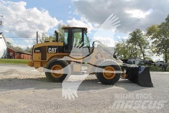 CAT 930G Gumikerekes homlokrakodók