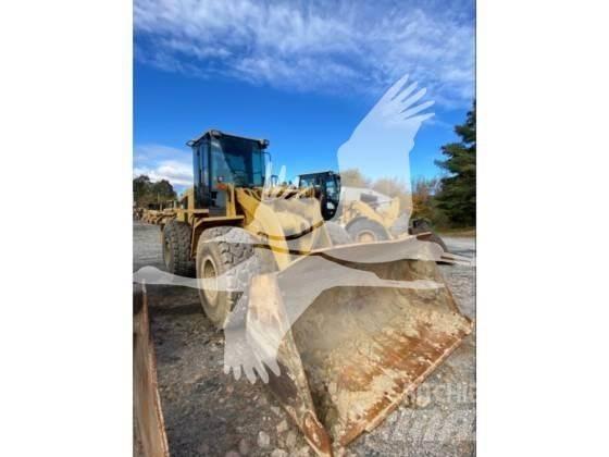 CAT 938G II Gumikerekes homlokrakodók