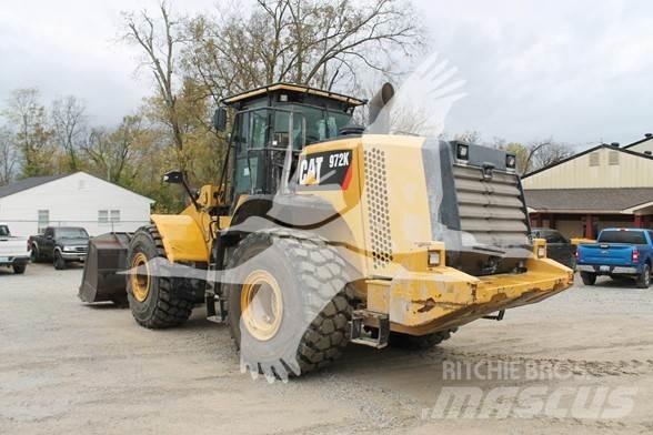 CAT 972K Gumikerekes homlokrakodók
