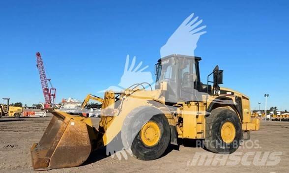 CAT 980H Gumikerekes homlokrakodók