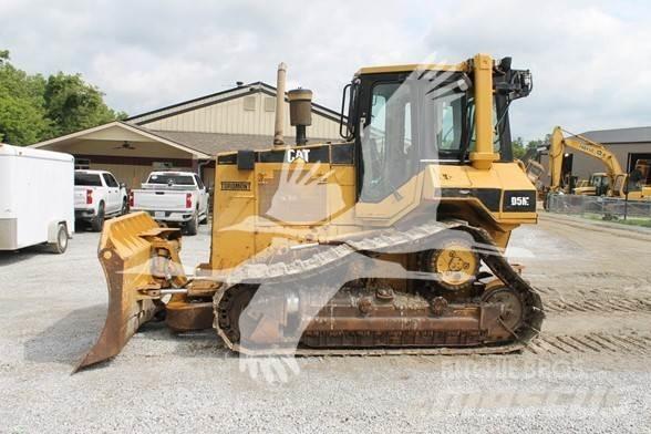 CAT D5M XL lánctalpas dózerek