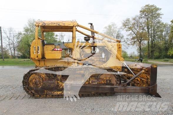 CAT D6C lánctalpas dózerek