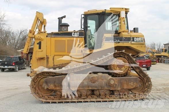 CAT D8R lánctalpas dózerek