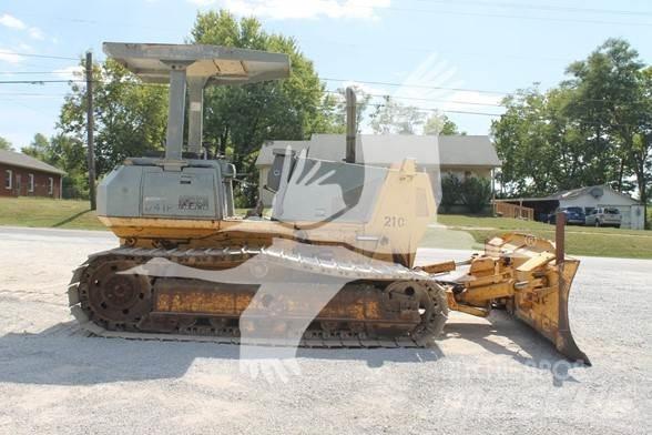 Komatsu D41P-6 lánctalpas dózerek