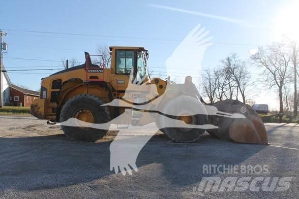 Volvo L220H Gumikerekes homlokrakodók