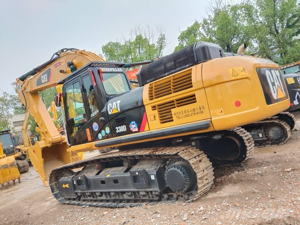CAT 330 D Lánctalpas kotrók