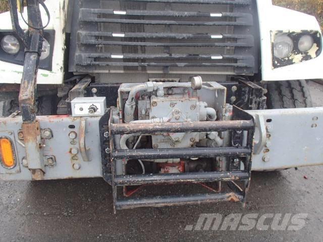 Freightliner 114 SD Építőipar - Egyebek