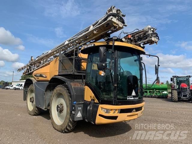 Challenger RG655B Önjáró trágyaszórók