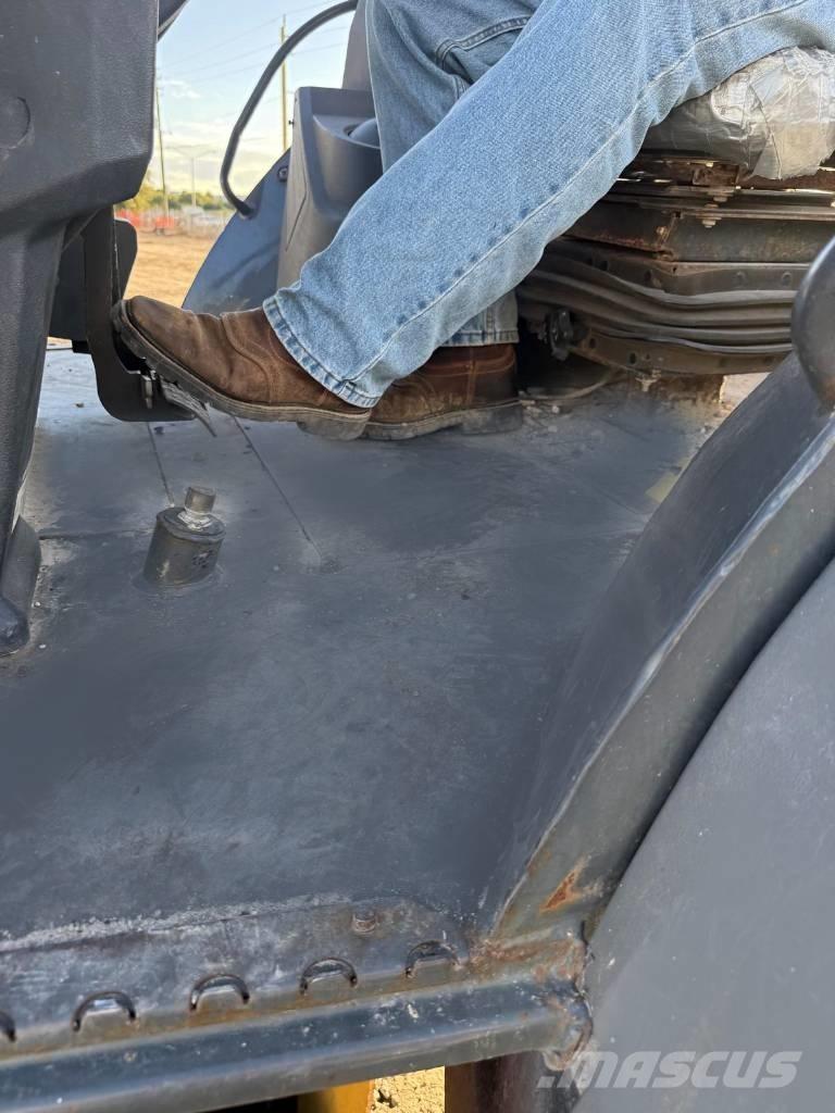 John Deere 310 L EP Kotrórakodók