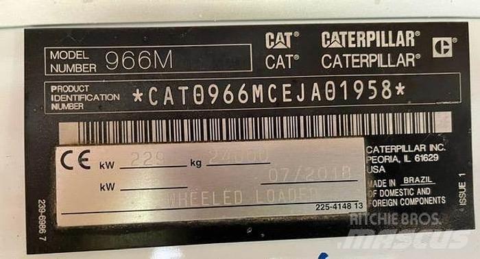 CAT 966M Gumikerekes homlokrakodók