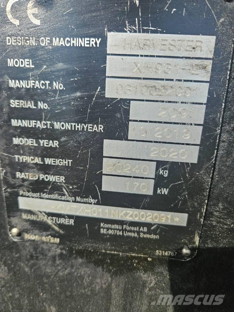 Komatsu C 144 Betakarítók