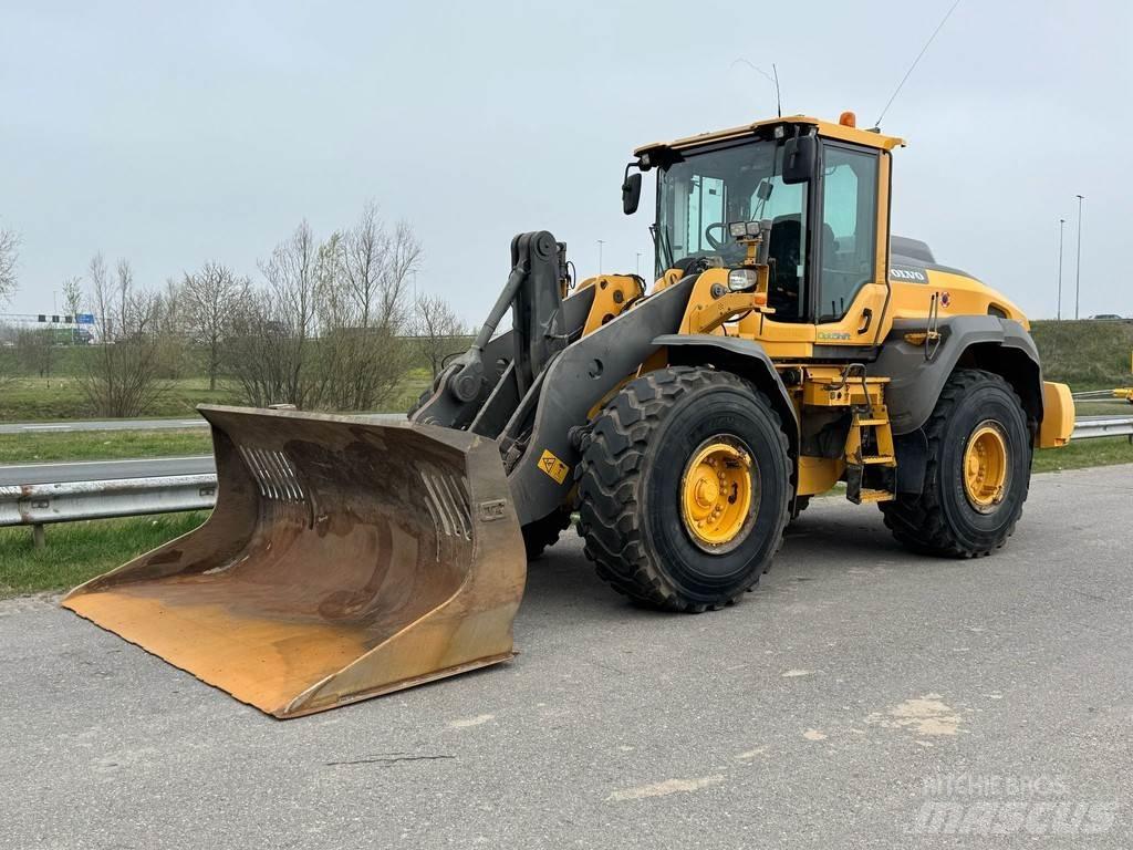 Volvo L110H Gumikerekes homlokrakodók