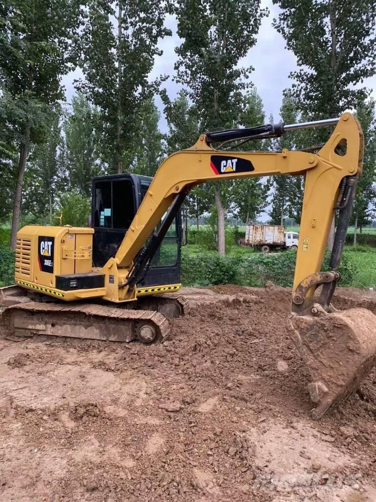 CAT 306E2 Mini kotrók < 7t