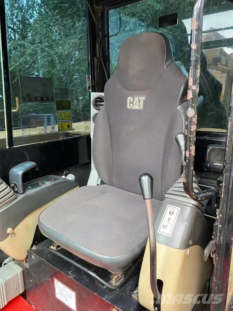 CAT 306E2 Mini kotrók < 7t