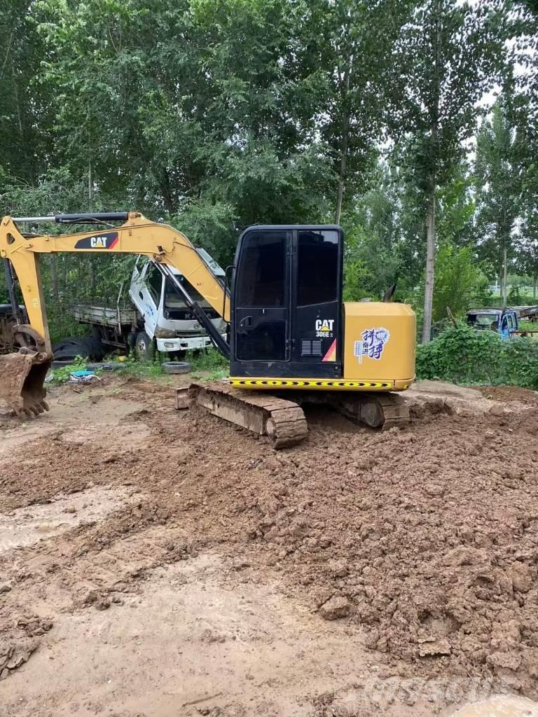 CAT 306E2 Mini kotrók < 7t