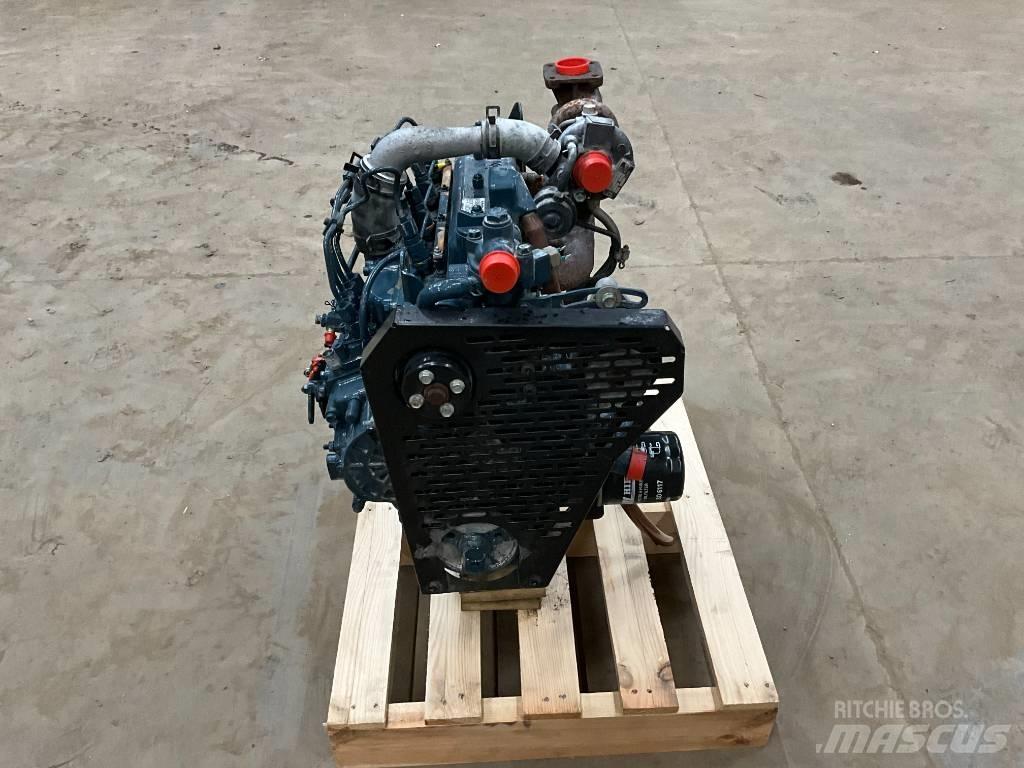 Kubota V 1505 TURBO Motorok