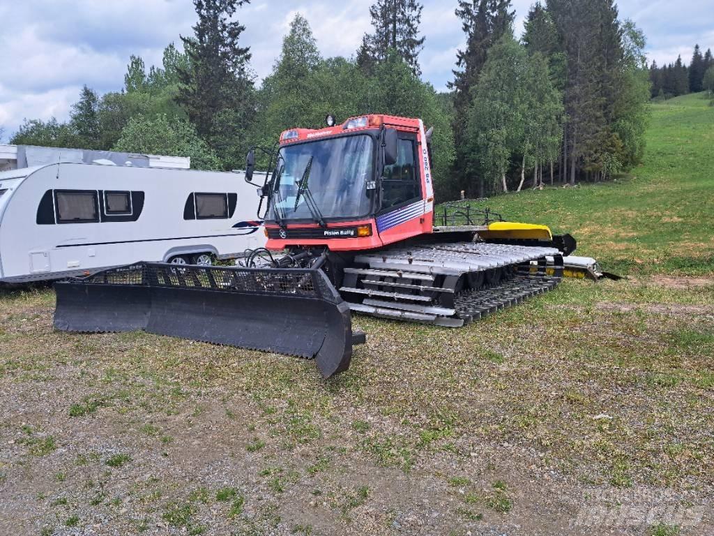 Kässbohrer PB 280 D Sípálya kezelő gépek