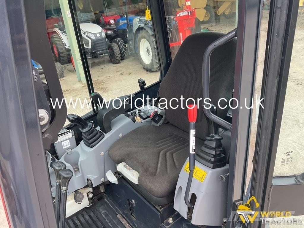 Kubota U 27-4 Mini kotrók < 7t