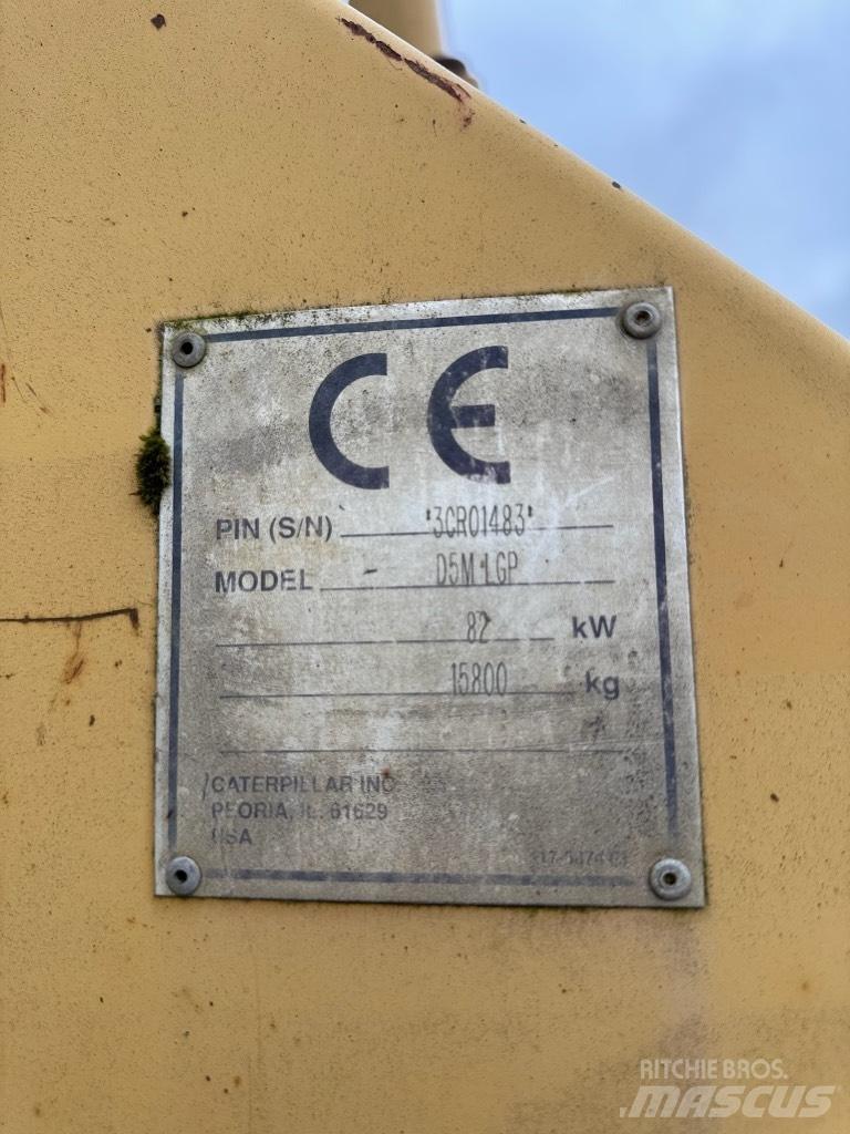 CAT D 5 M LGP lánctalpas dózerek