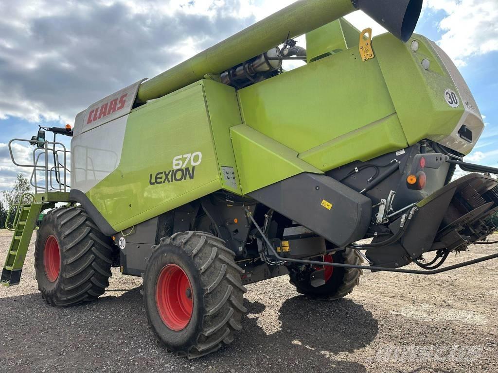CLAAS Lexion 670 Kombájnok