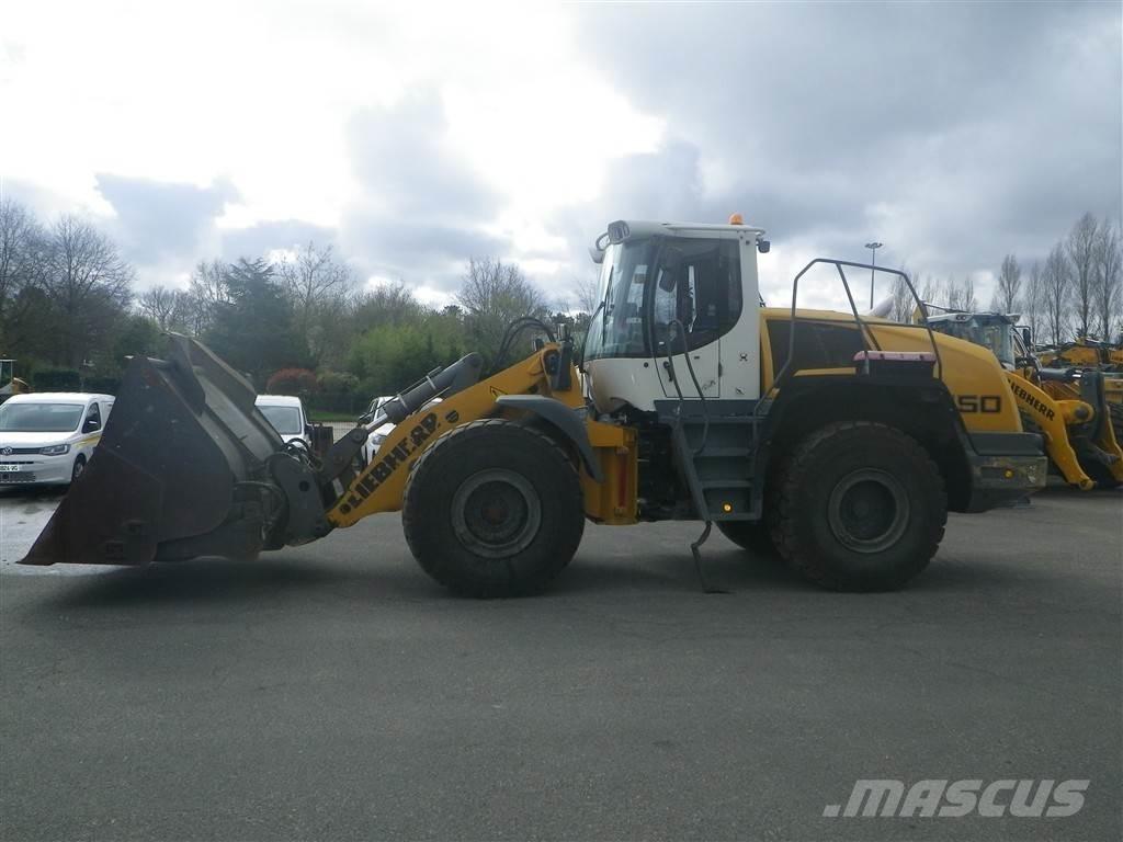 Liebherr L 550 Gumikerekes homlokrakodók