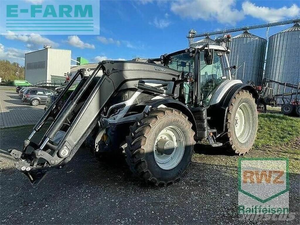 Valtra t215d Traktorok