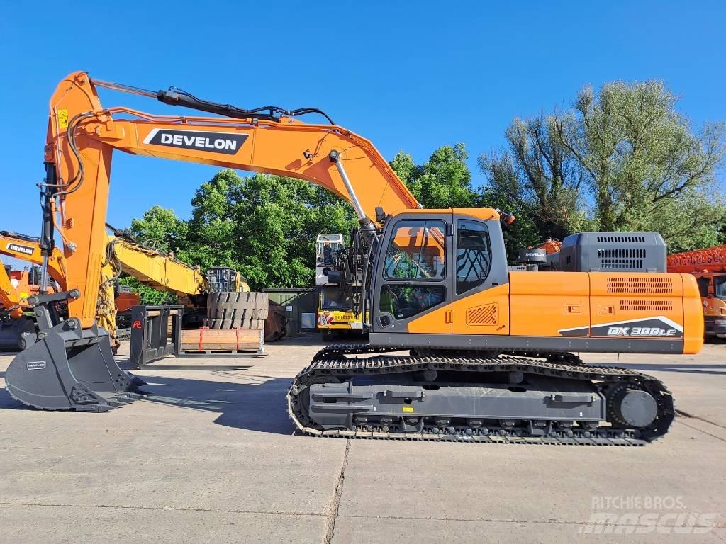Develon DX300LC-7M Lánctalpas kotrók