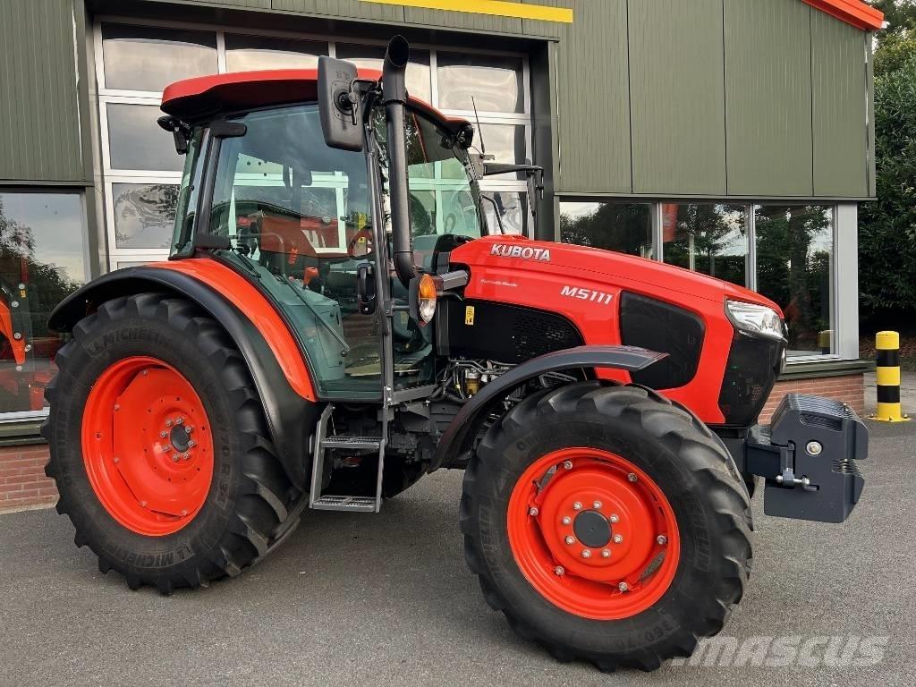 Kubota M 5-111 Traktorok