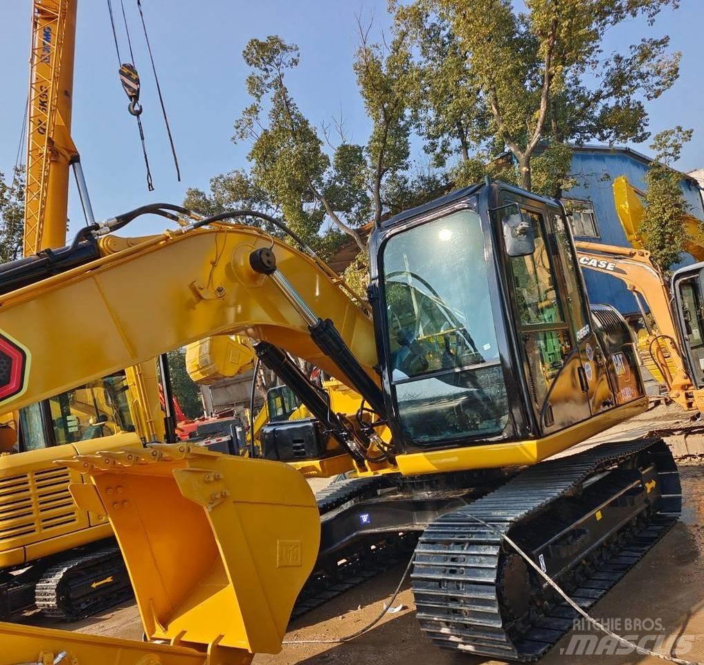 CAT 313D2GC Lánctalpas kotrók