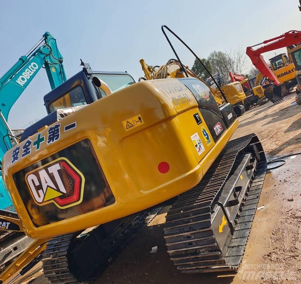 CAT 313D2GC Lánctalpas kotrók