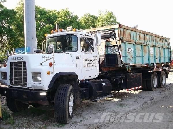Mack RD 686 S Hulladék szállítók