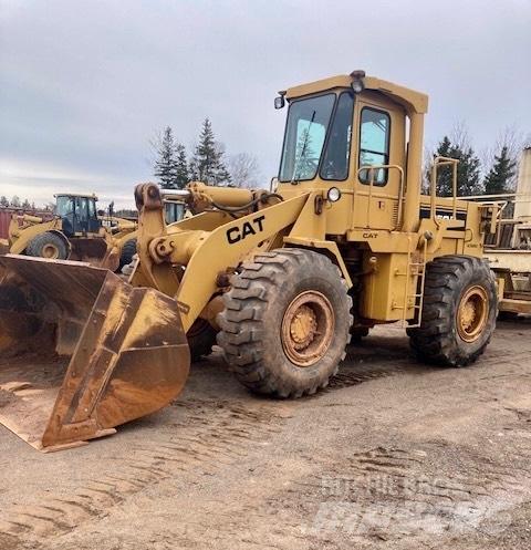 CAT 950 B Gumikerekes homlokrakodók