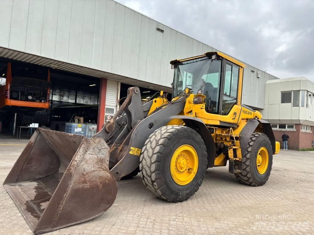 Volvo L 70 F Gumikerekes homlokrakodók