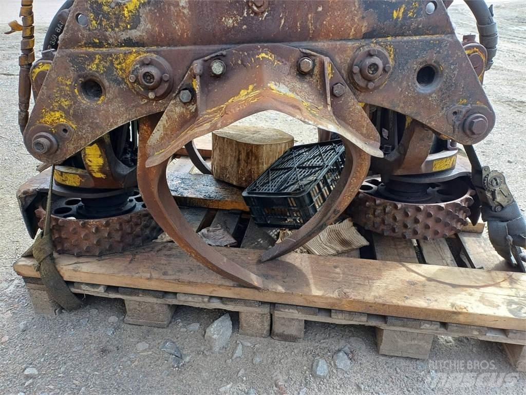 John Deere 480 Betakarító fejek