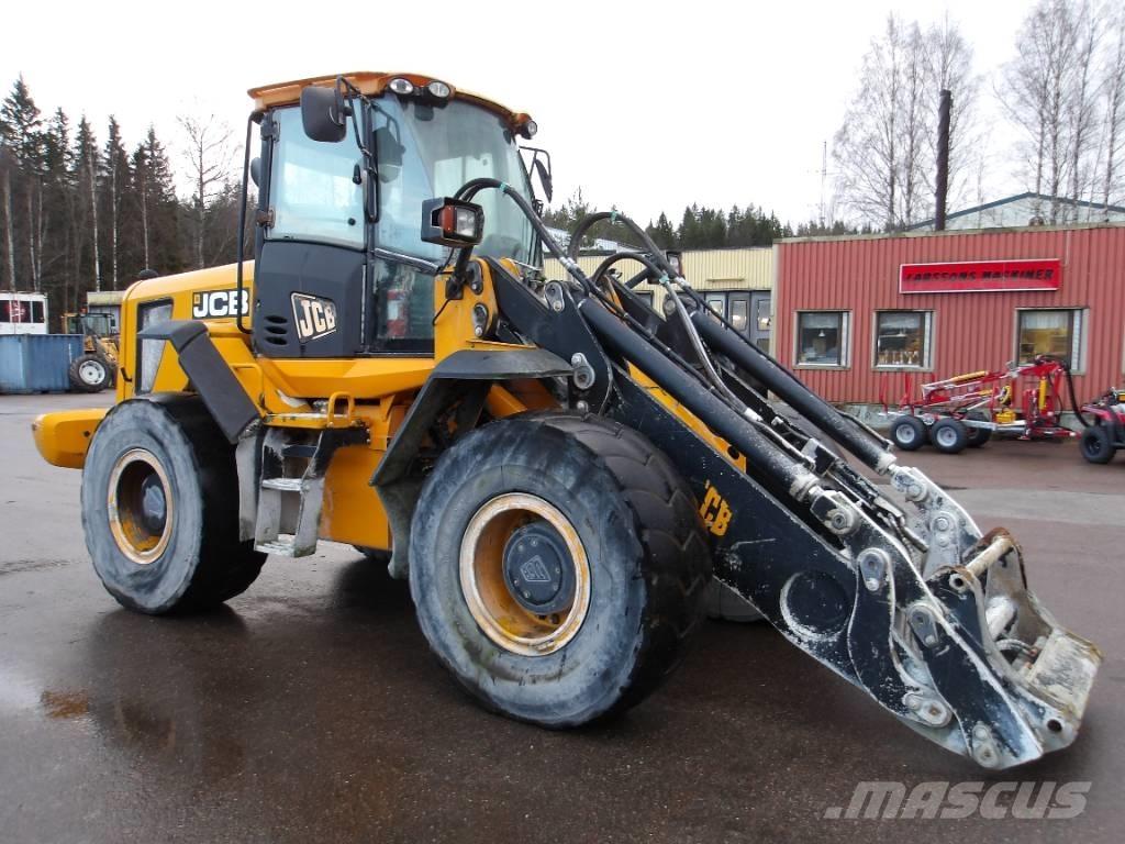 JCB 436 Wastemaster Gumikerekes homlokrakodók