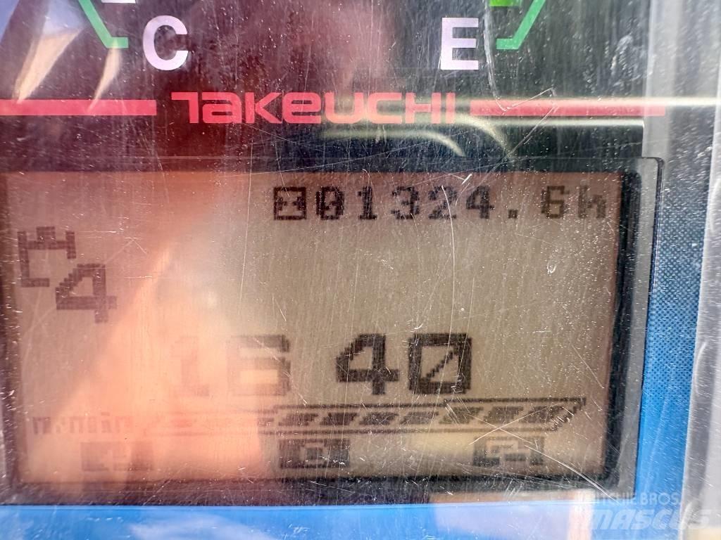 Takeuchi TB 225 Mini kotrók < 7t