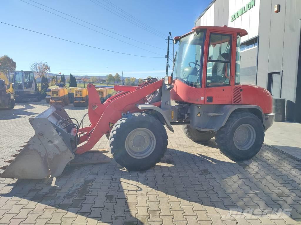 Volvo L35B-Z Gumikerekes homlokrakodók