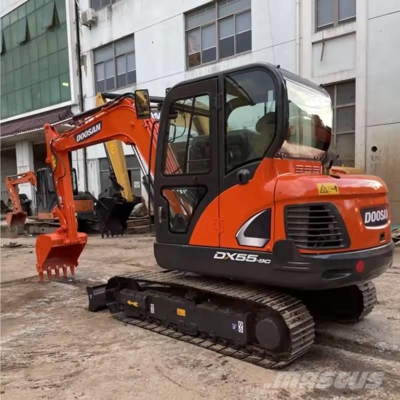 Doosan DX55-9C Mini kotrók < 7t