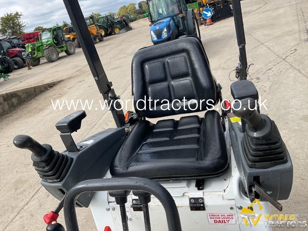 Bobcat E 10 Mini kotrók < 7t